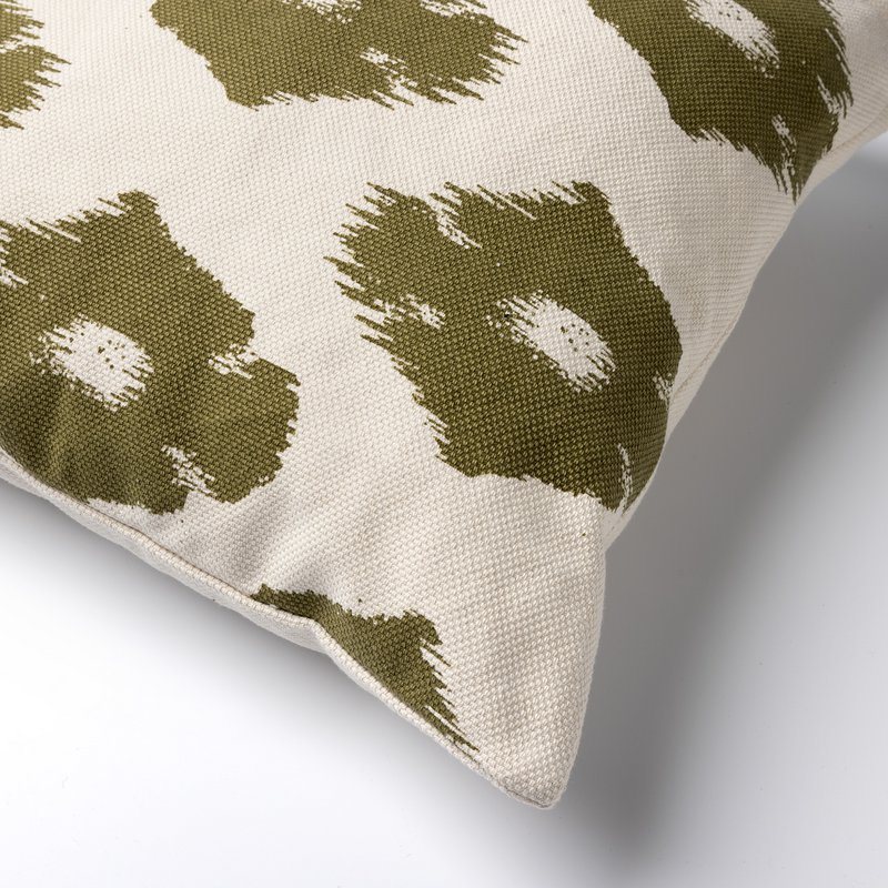 Dutch Decor RICO - Cushion 45x45 cm Olive Branch - green