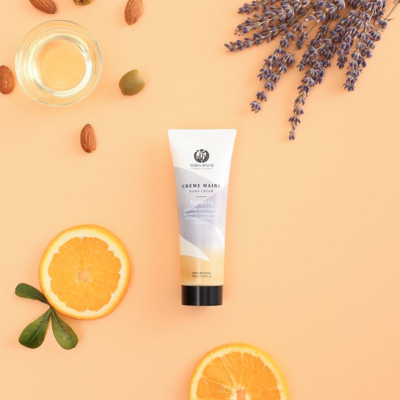 Crema de manos Herbal Smoothness - Camelia, pepino y manteca de karité