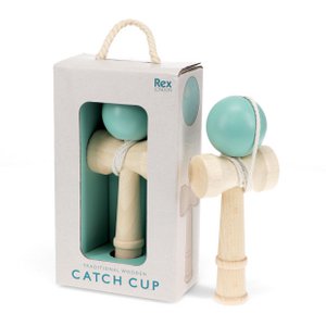 Kendama-Fangbecher und Ball aus Holz