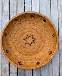 Pulau Pego rotan schaal met patroon 35 cm