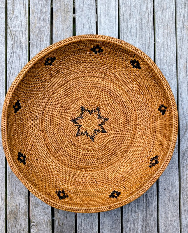 Cuenco de ratán Pulau Pego con estampado 35 cm