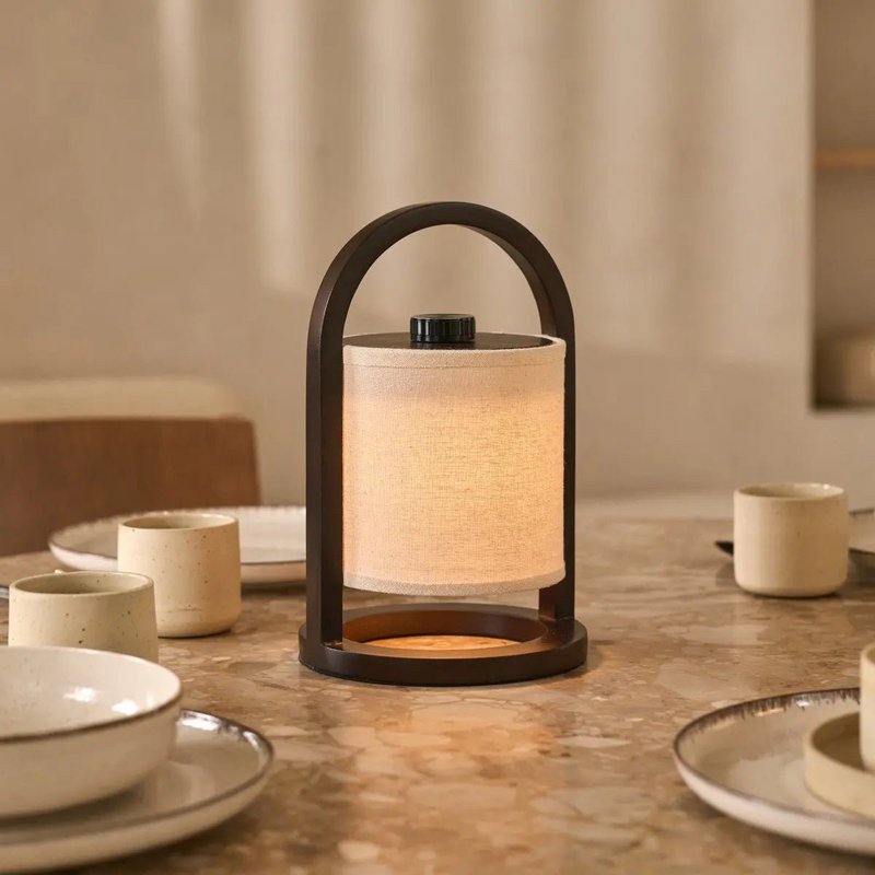River Dunkelbraune wiederaufladbare Holzlampe