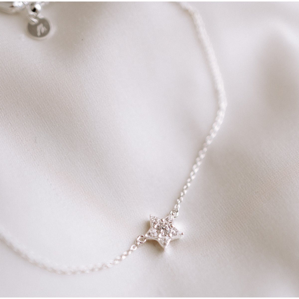Colección Liora Stern x karolin.kus x linauisaa