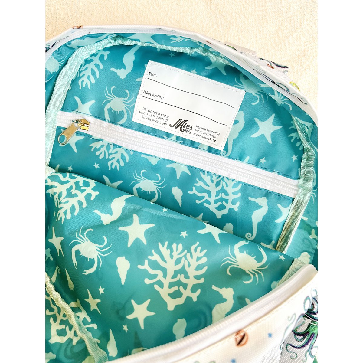 Kids backpack Octopus - Sustainable school bag made from recycled PET bottles - For toddlers and preschoolers - Multiple compartments - Unique design hand-painted by Mies