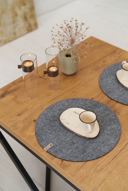 Felt placemat round grey