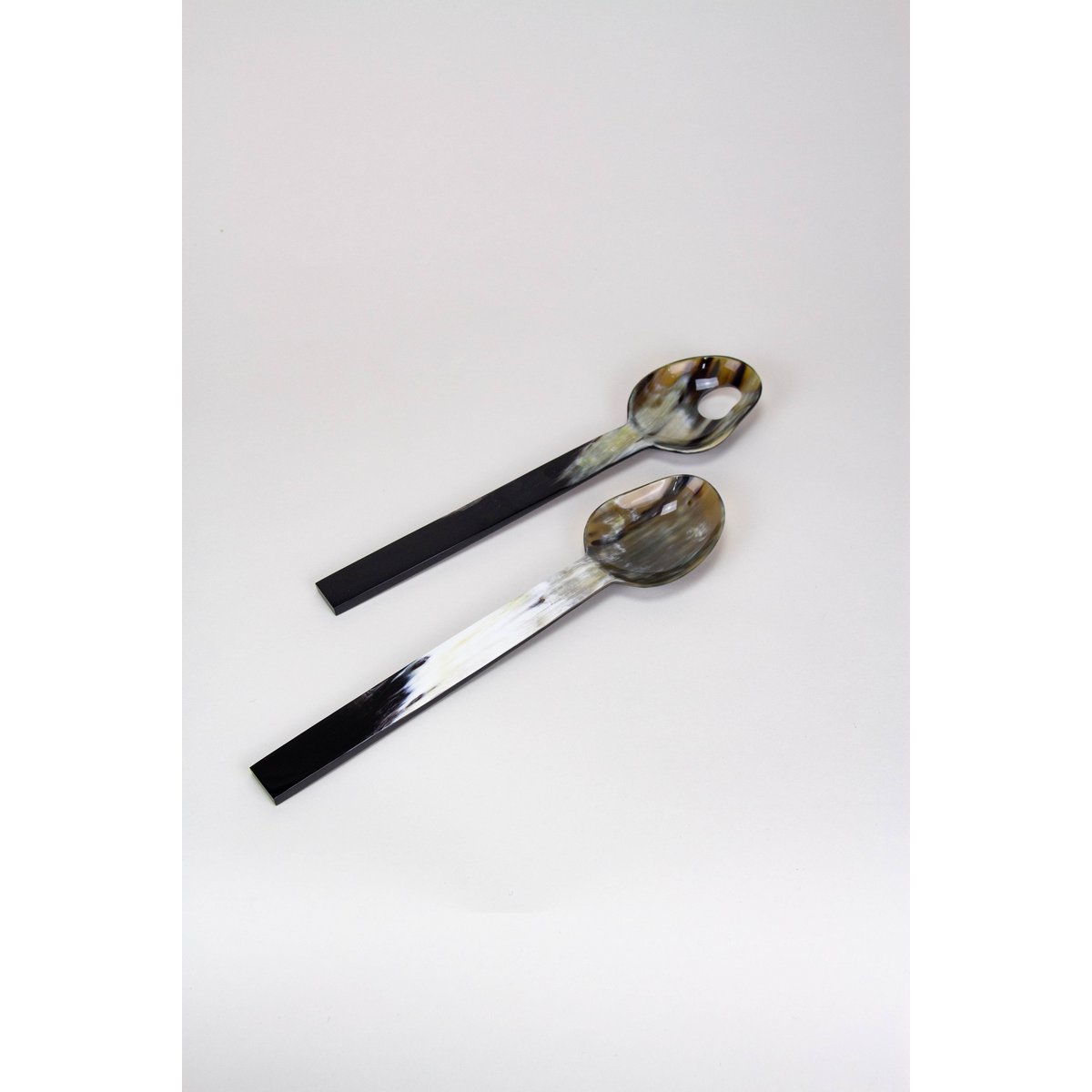Cime salad servers
