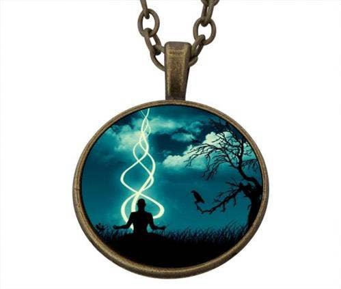 Lucky Pendant Meditating  22mm