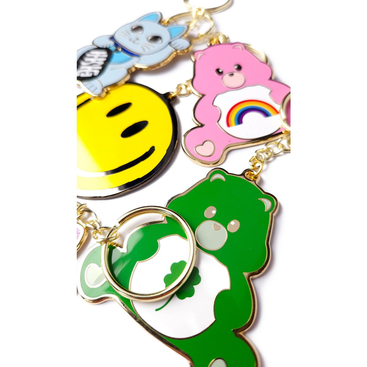 Care Bear Sending rainbows Keychain
