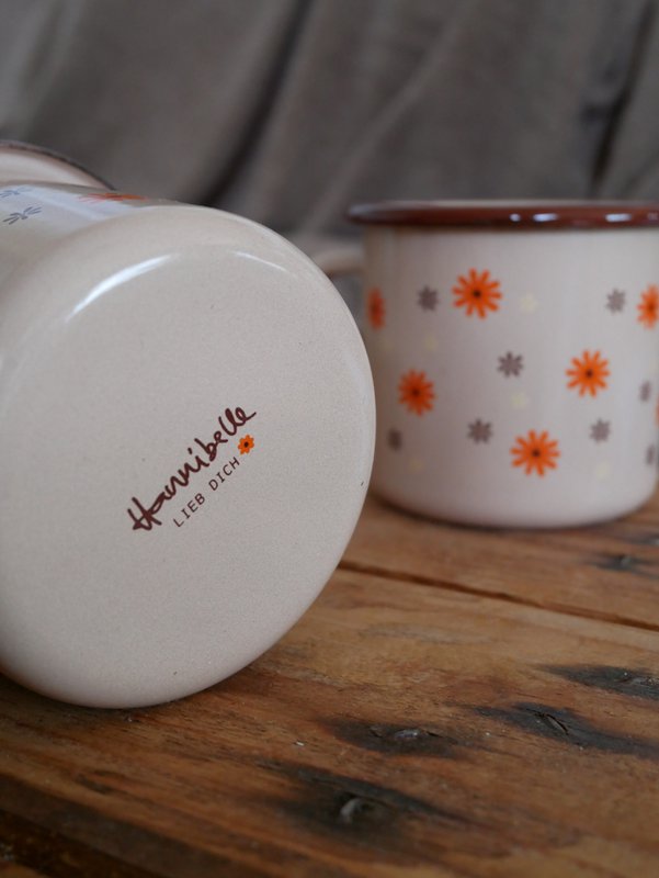 Mug émaillé je t'aime beige