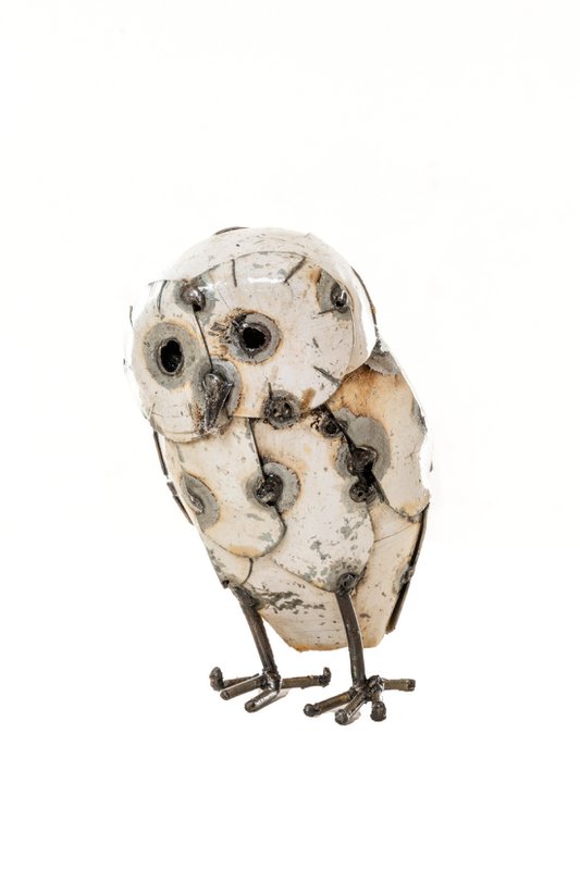 METALEN KLEINE GEVEERDE WITTE UIL