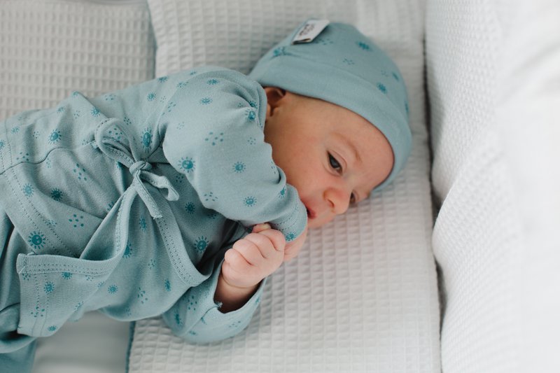 SET 5 PIEZAS(CAMISA+PANTALÓN+GUANTES+BABERO+CALCETINES)PARA RECIÉN NACIDO (0-6MESES)-100%ALGODÓN-MOD. DUENDES - VERDE