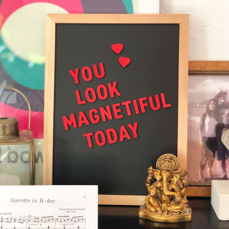 Magnetic chalk board with wooden frame (30x40cm)