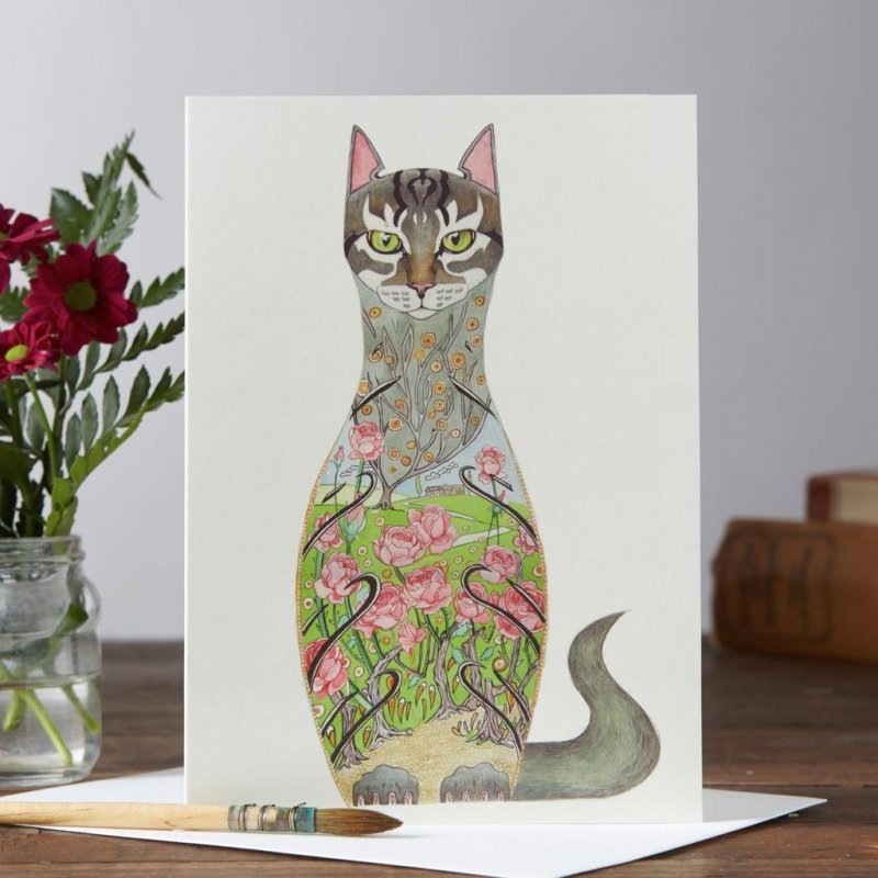 E038 - cat in rose garden