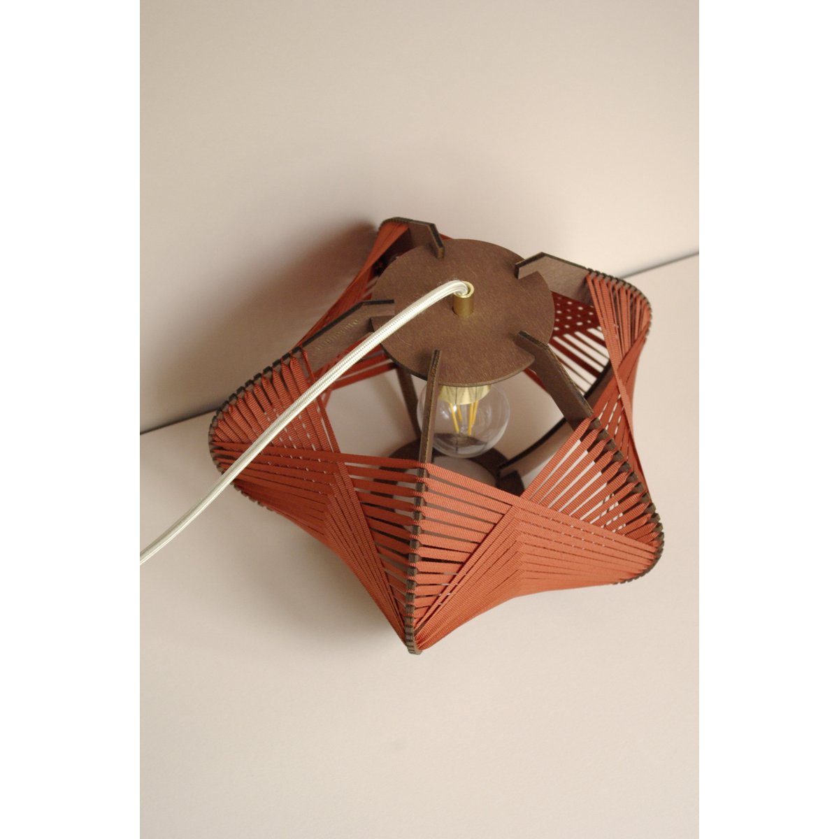 Small lamp/brick