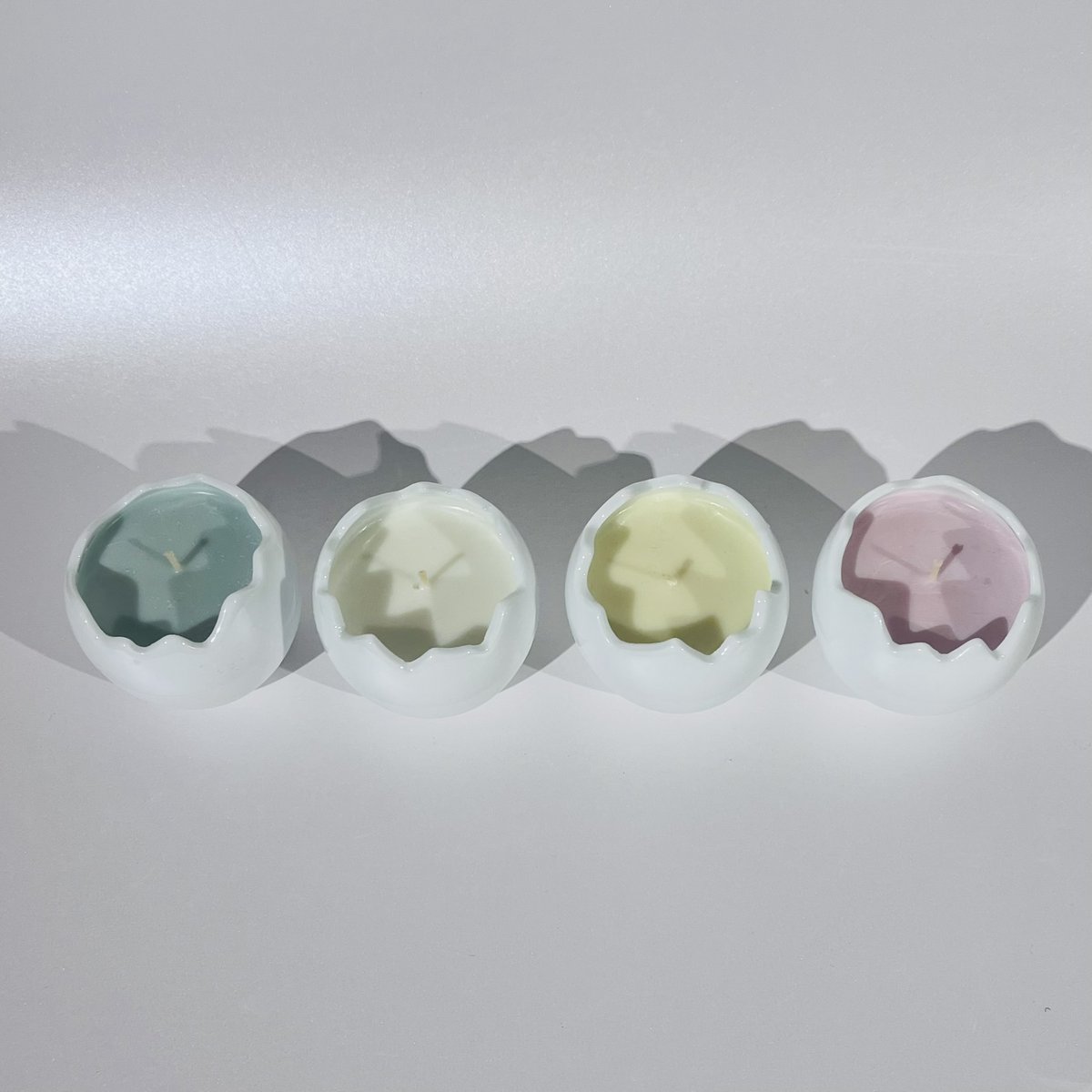 Eggies Candle
