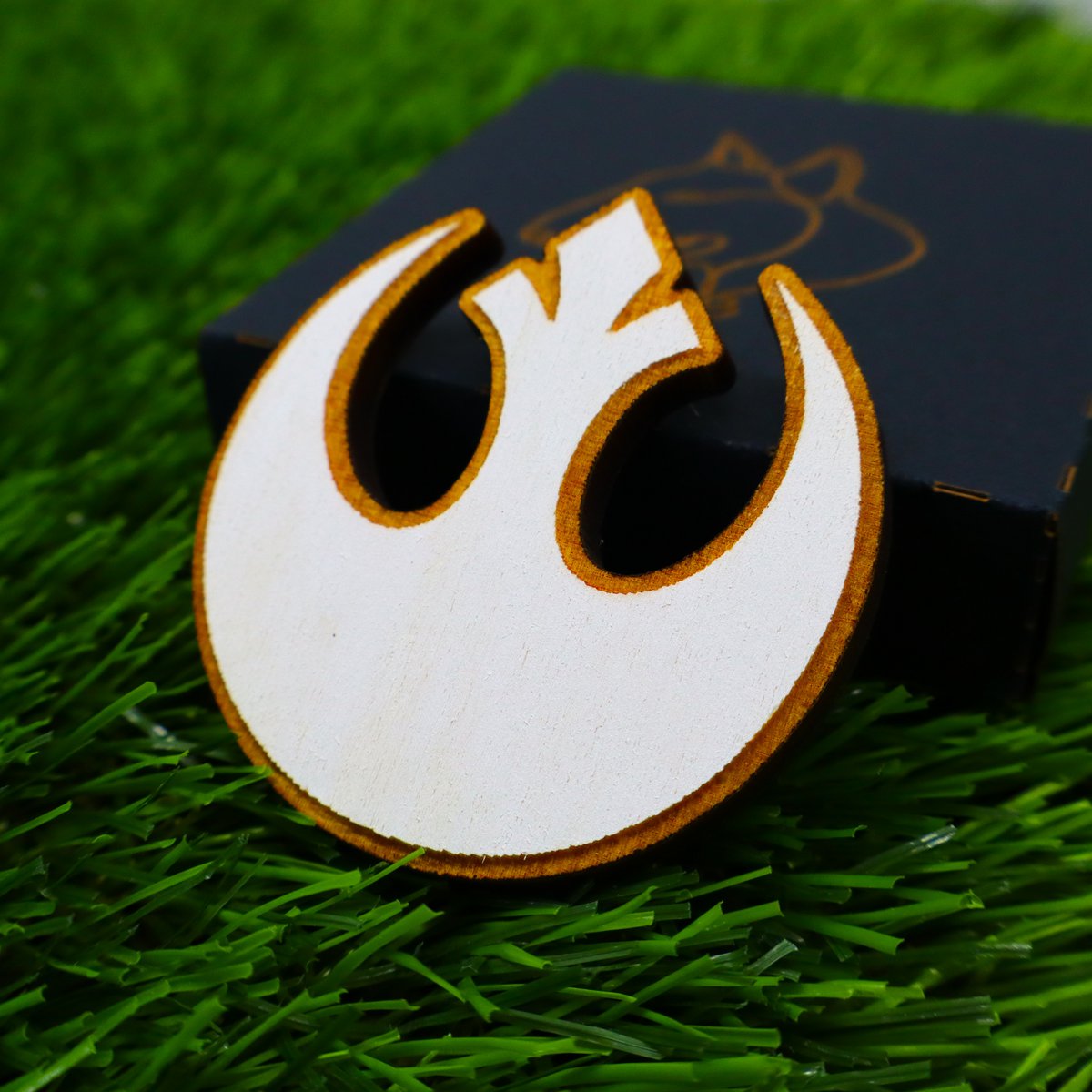 Drewniane lodówki Star Wars - Laserowe ręcznie malowane symbole - Mandalorian, Jedi, Imperium, Rebelianci, Republika, Pierwsze Zamów