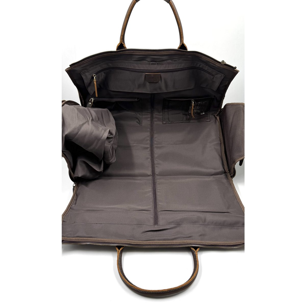 Handgefertigte Garderobentasche aus geöltem Leder – handgefertigte 60 cm große Kleidertasche mit speziellem Schuhfach