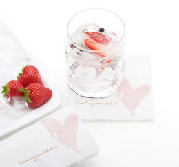 Cocktail napkins: your style, your drink, your moment