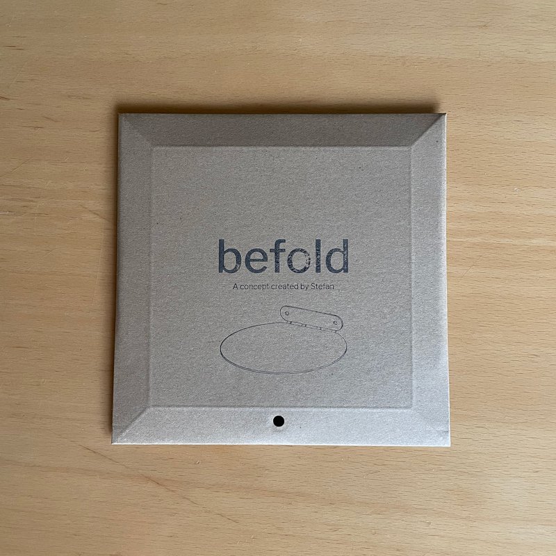 Befold Regal rund, 16cm, Schwarz | Minimalistische, schwebende, unsichtbare Wand-/Raumregale aus Stahl für Pflanzen, Ornamente oder Bücher