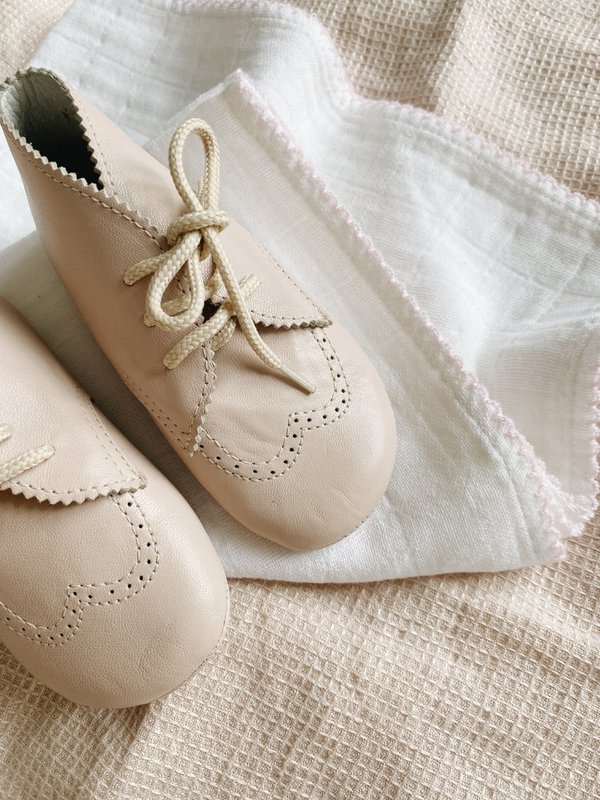 Muslin with crochet piping - Pink Piping