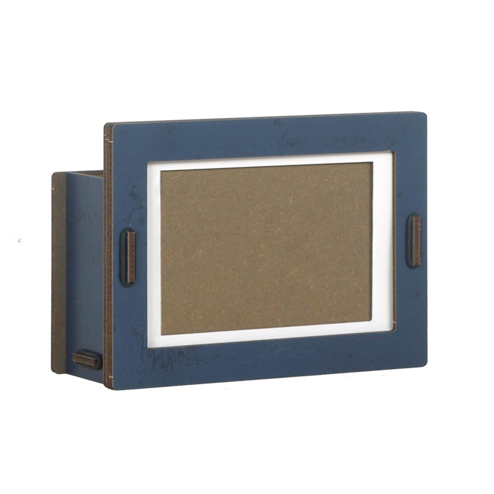Frame pencil box