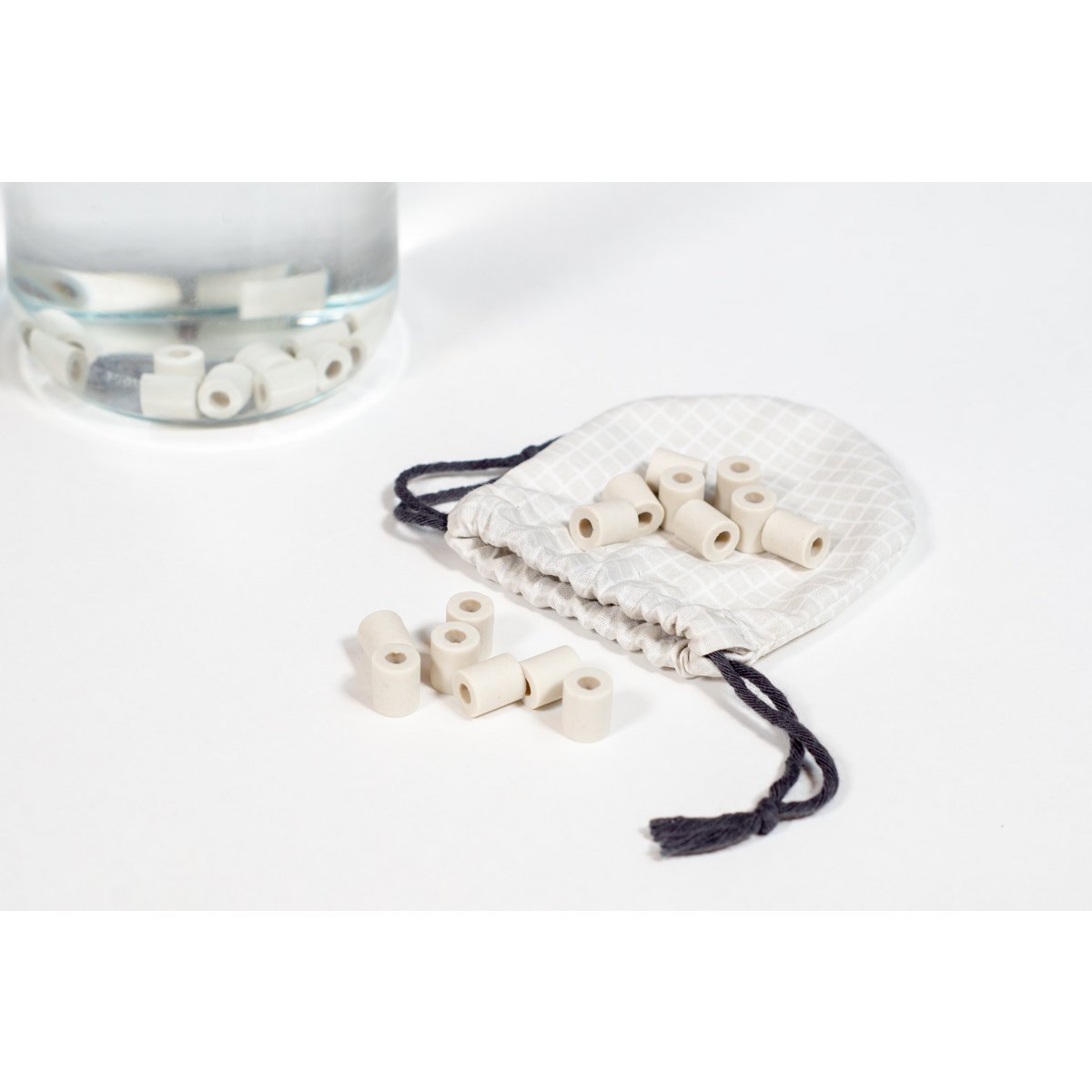 Koraliki ceramiczne - Off White