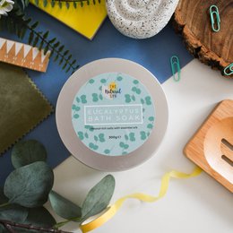 Eukalyptus-Badebad | Natürliche mineralische Badesalzdose UK | 300g Dose