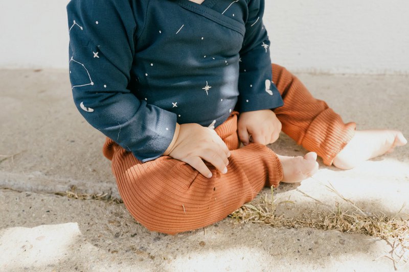 Gala babybukser Mars rød rib