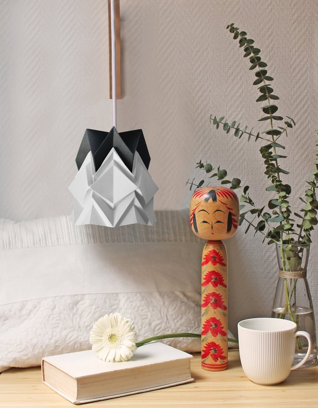 Drewniana lampa ścienna i małe zawieszenie Bicolor Origami z papieru