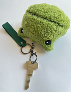 peephole purse sleutelhanger