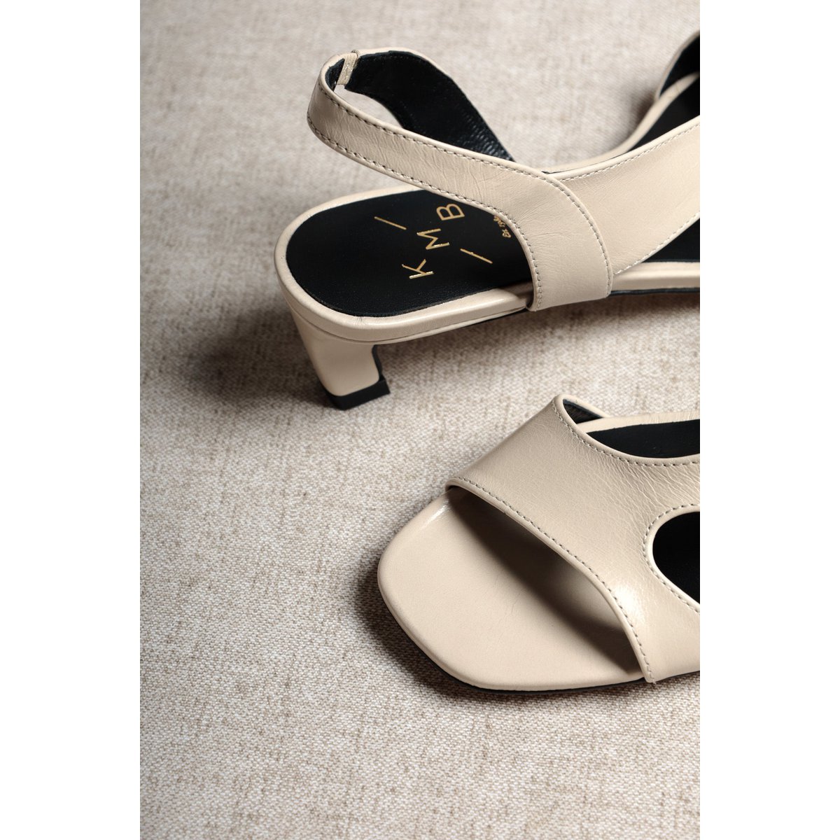 JULIET LATTE – Sandale mit Slingback-Absatz