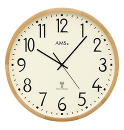 A round wall clock with a beechwood frame, measuring 40 cm in diameter. The clock face features large, easy-to-read numbers and is radio controlled for accurate timekeeping.