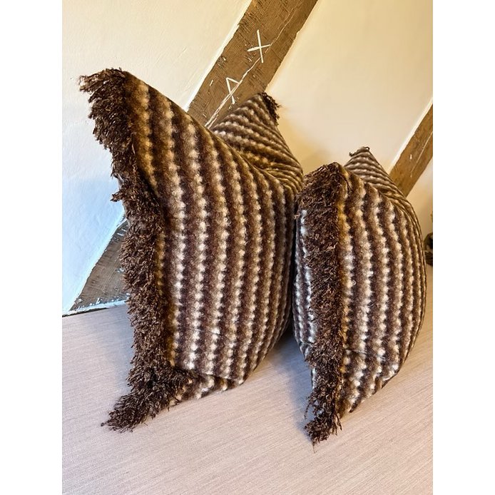 Handgefertigtes Dekokissen Jacky 50x50