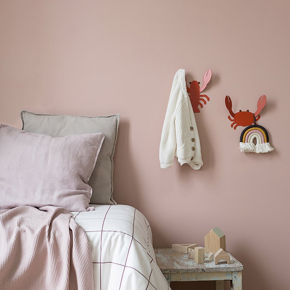 Crab wall hanger
