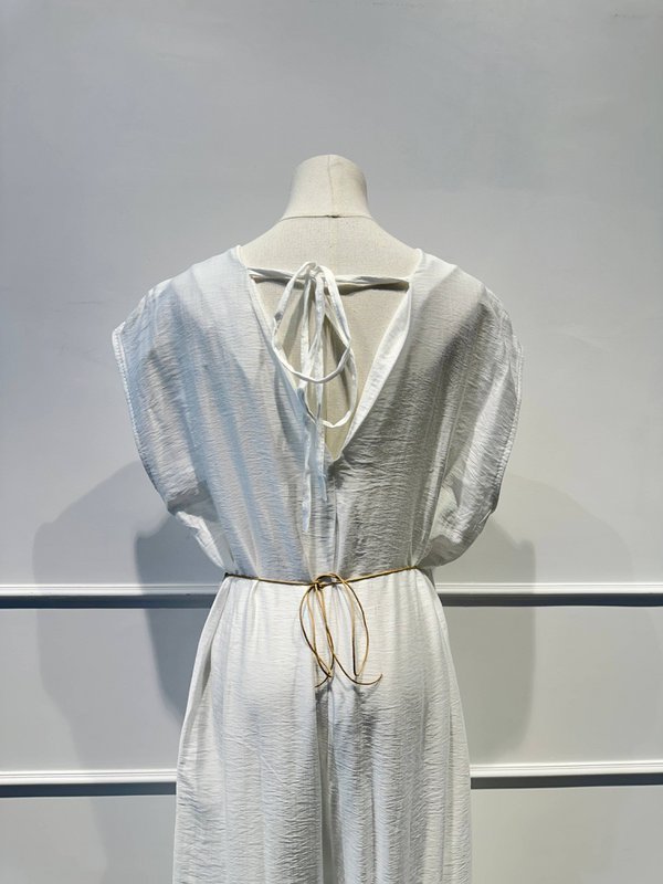 Lang Jumpsuit-kjole med perlebælte - VISCOSE - 8800