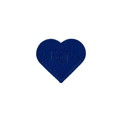 K0038DB | Made in Italy Heart Bookmark in echt volnerf leer, dollar grain - Blauwe kleur - Afmetingen: 6 x 5,5 x 0,5 cm - Verpakking: stijve bodem/deksel Geschenkdoos