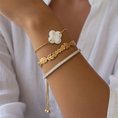 Ethereal Leaf - Leaf-stijve armband van waterdicht verguld staal