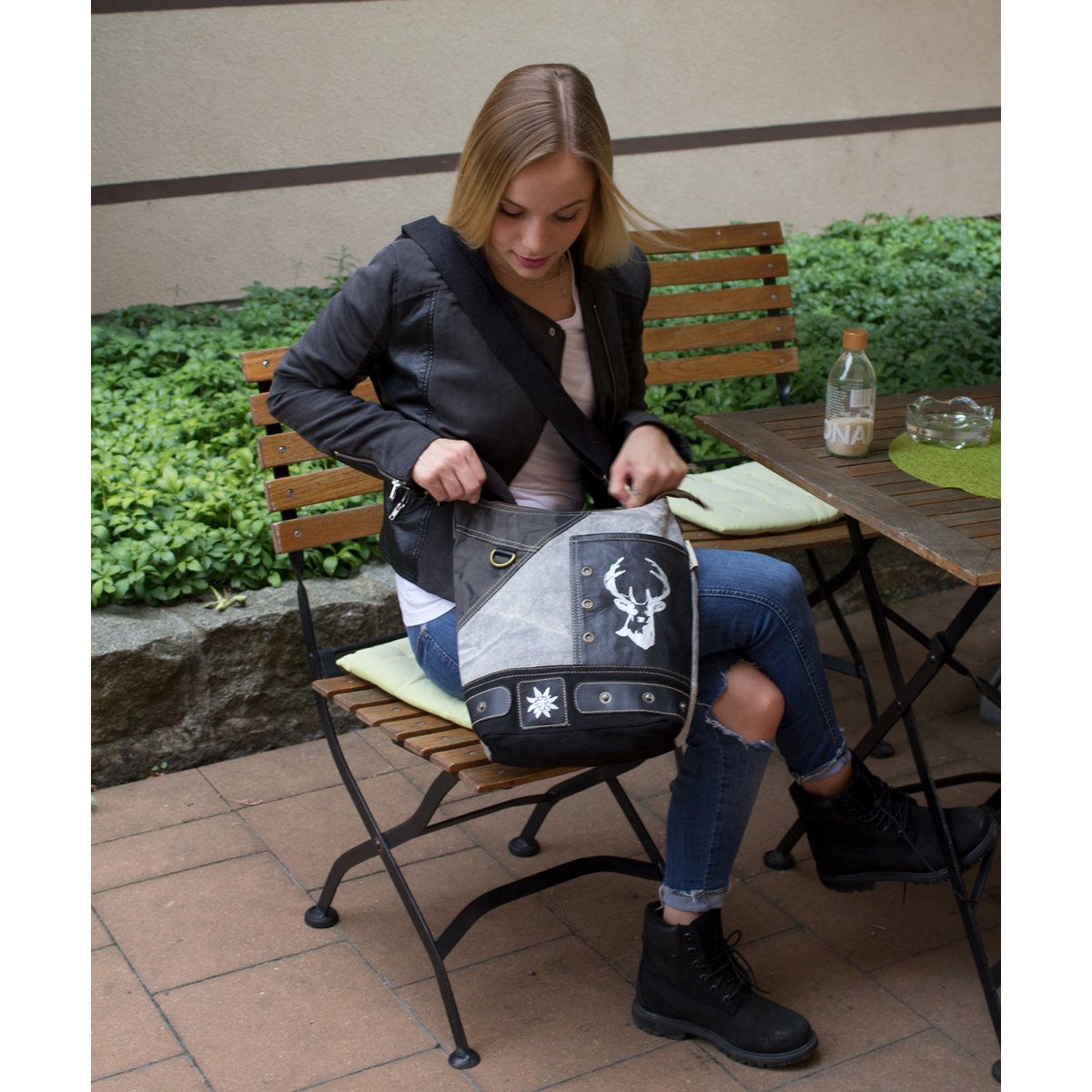 Domelo traditional bag. Women's shoulder bag. Dirndl shoulder bag made of canvas and leather. Handbag in traditional style with deer edelweiss print. Crossbody bag for women as Oktoberfest accessories.