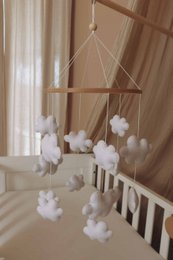 Handgemaakte Wolken Muziekmobiel - Boxmobiel - Baby mobile - mobile wickeltisch