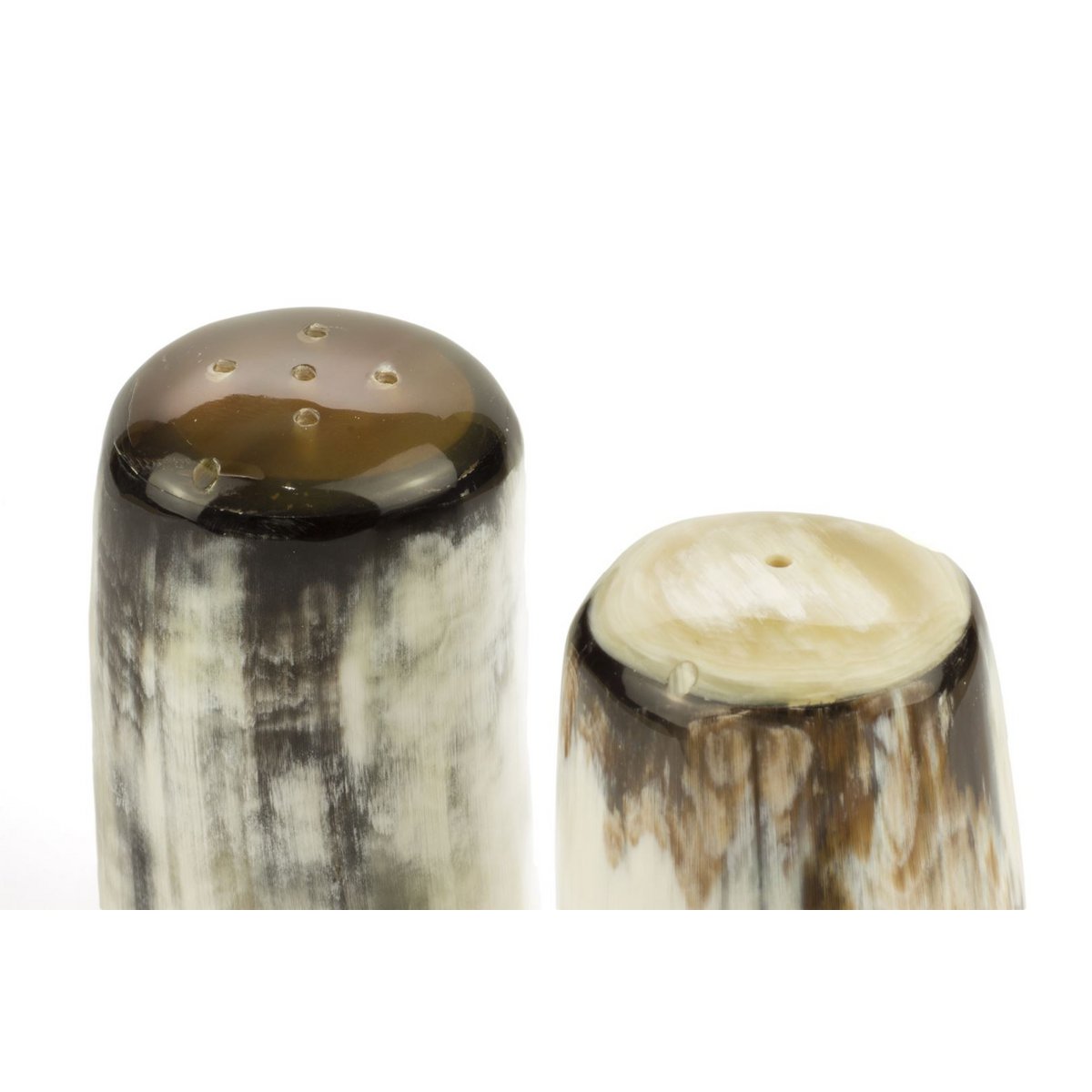 Salière et poivrière en corne blonde