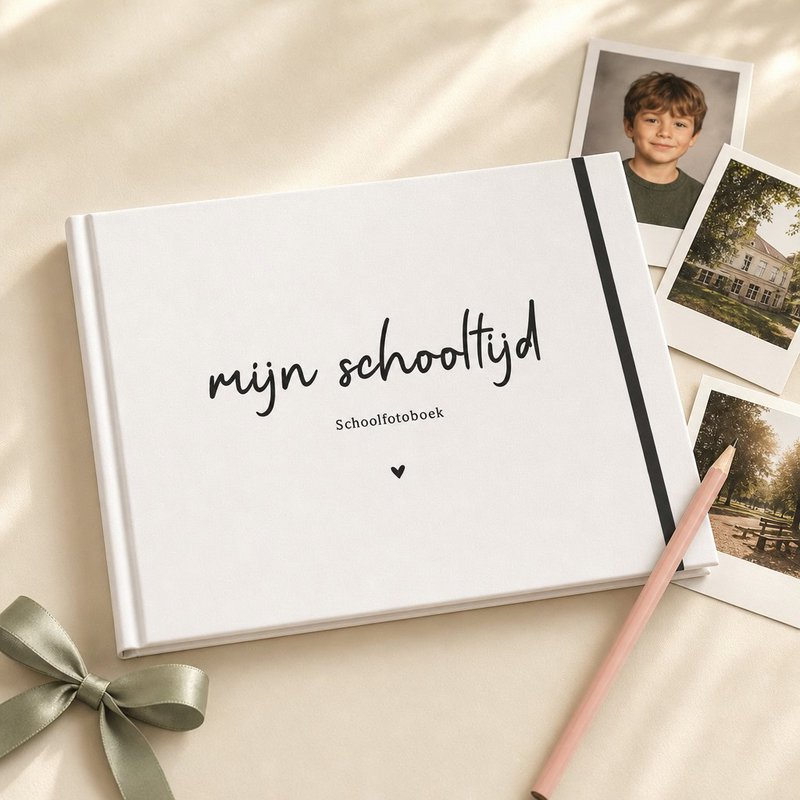 Fyllbooks School Photo Book - Black and White