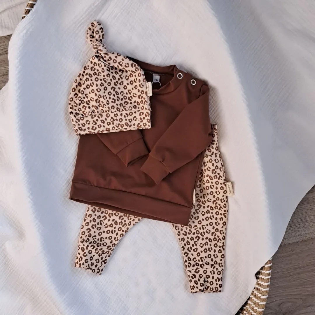 Baby hat mini leopard print