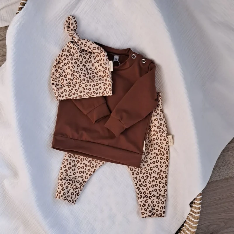 Baby hat mini leopard print
