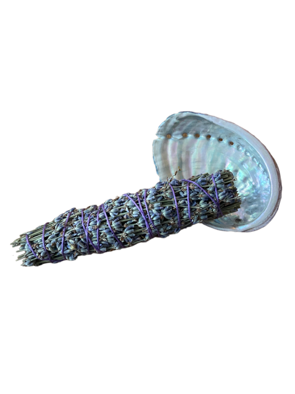 6 Smudge Lavender Box display with 6 lavender fumigation sticks
