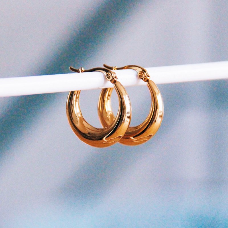 Rustfri bøjle 19mm "bred" - guld