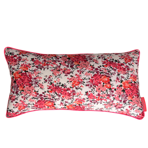 Coussin de décoration rose