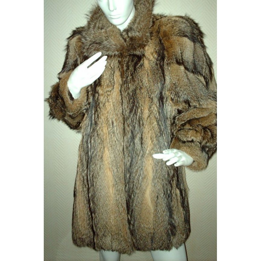 hermosas chaquetas largas de zorro gris, absolutamente CHIC y CON CLASE