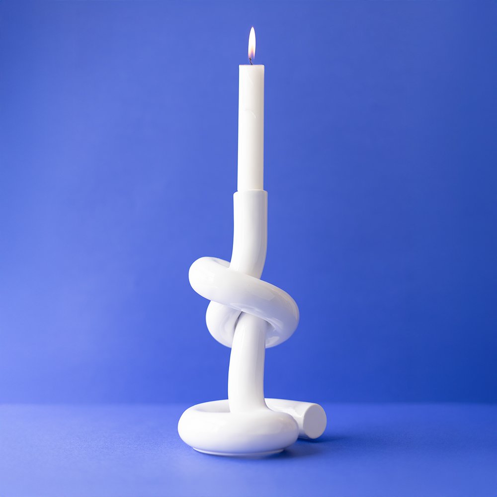 KNOTTED CANDLEHOLDER