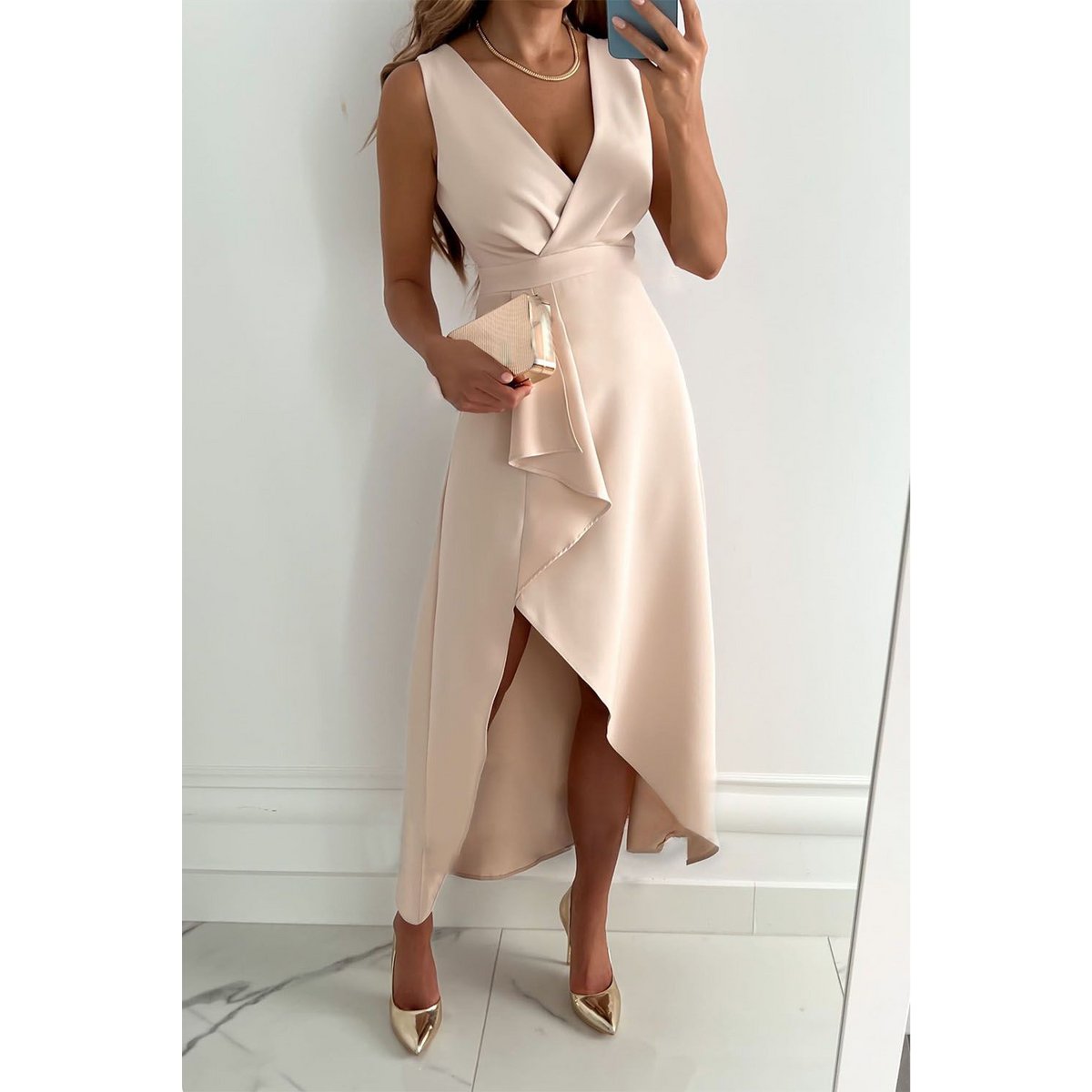 AW2300018
