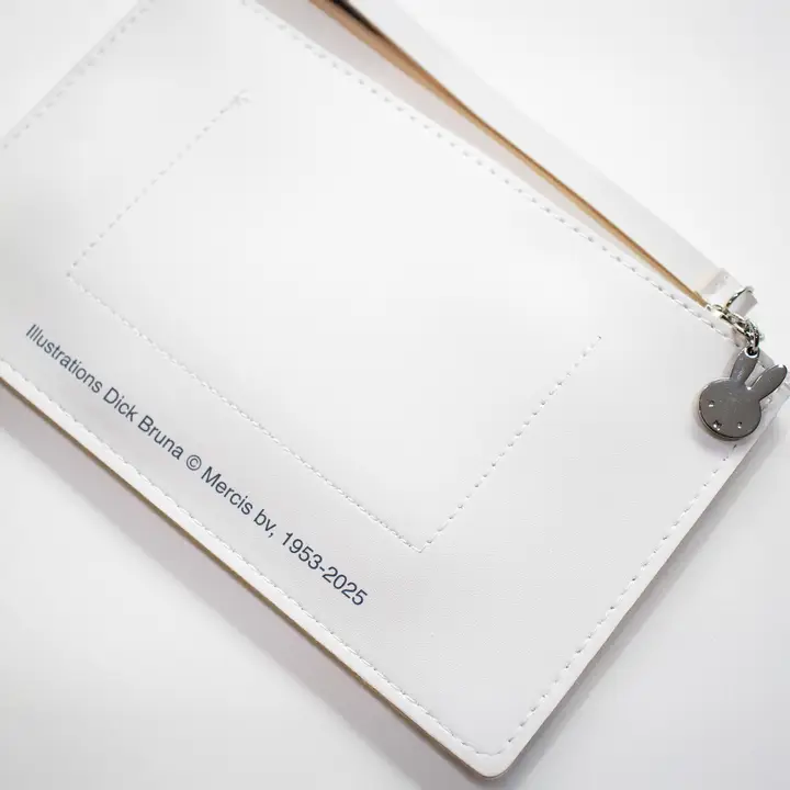 Nijntje Parade clutch (Beige) I Collectie ©Mercis